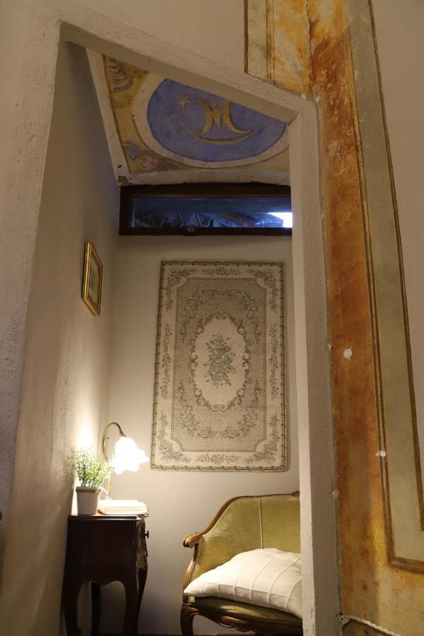 Monti Guesthouse Monti di Licciana Nardi Extérieur photo