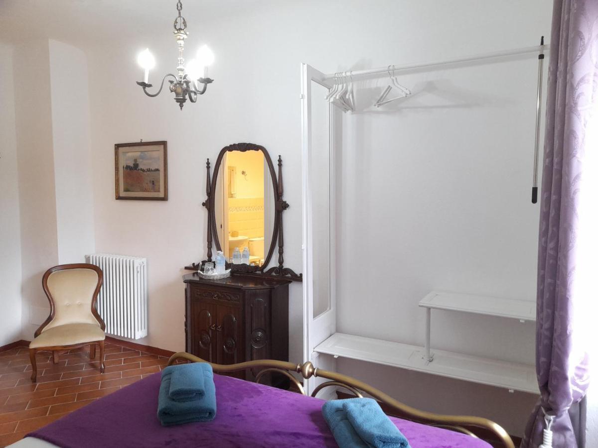 Monti Guesthouse Monti di Licciana Nardi Extérieur photo